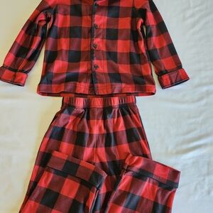 Wondershop Kids Plaid Pajama Set in Red and Black Size 3T